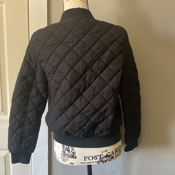 Jacket - Picture 5 of 9